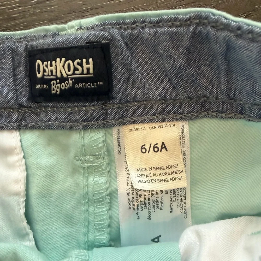 🆕 OshKosh B'gosh Boys Mint Green Flat Front Shorts